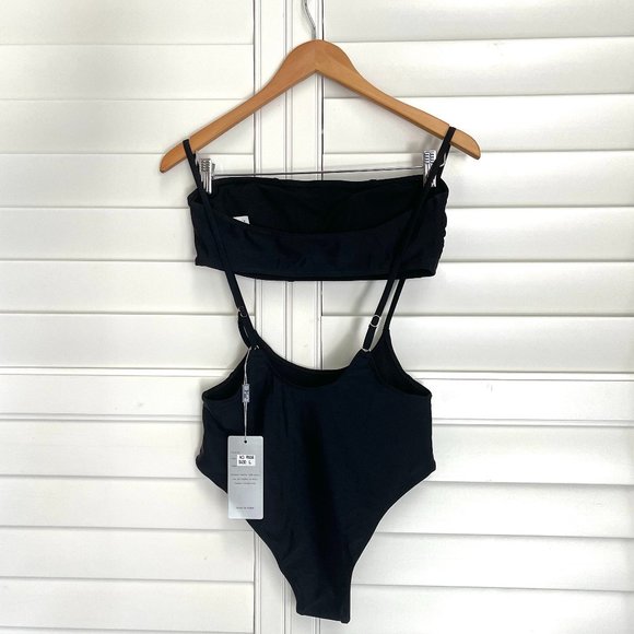 *BRAND NEW* Foxblood Jump Around Two Piece Suspender Swimsuit - Picture 4 of 7
